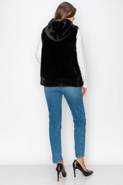 WV0038 RABBIT HOODED FUR VEST