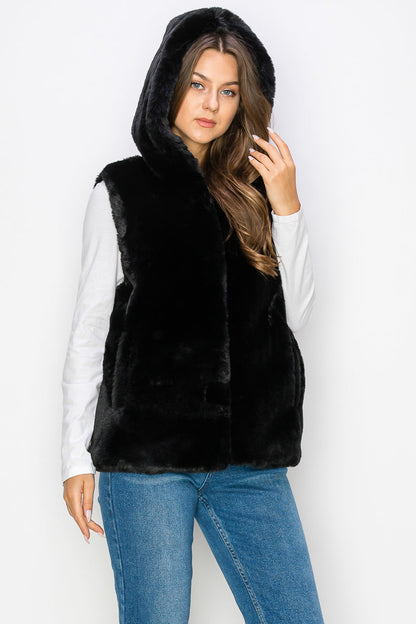 WV0038 RABBIT HOODED FUR VEST