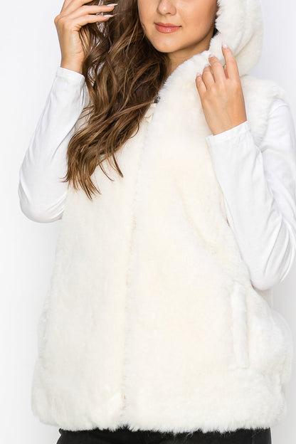 WV0038 RABBIT HOODED FUR VEST