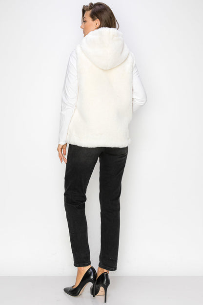 WV0038 RABBIT HOODED FUR VEST
