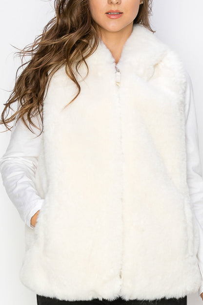 WV0038 RABBIT HOODED FUR VEST