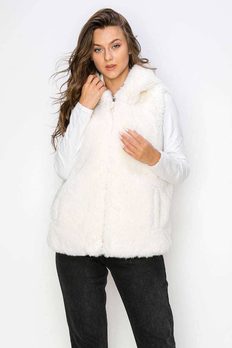 WV0038 RABBIT HOODED FUR VEST